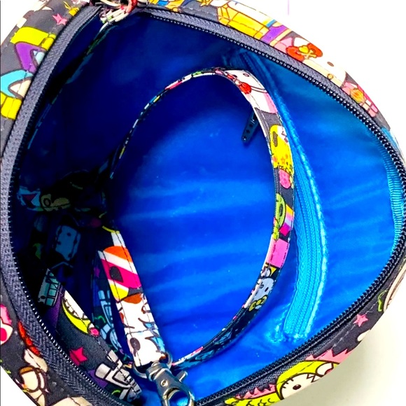 Hello Kitty x Ju-ju-be Tokidoki Dream World be bop - Picture 3 of 5